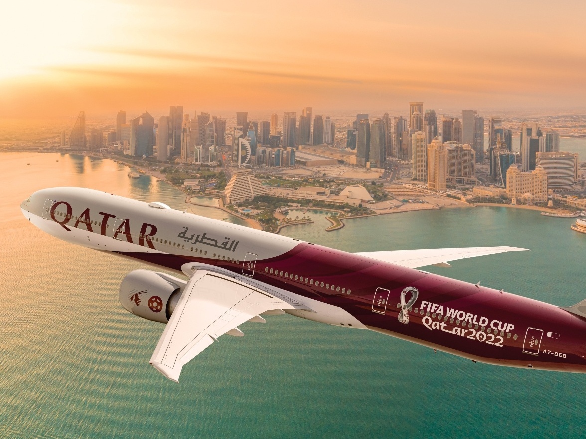 aviao-da-qatar-airways-com-a-pintura-especial-da-copa-do-mundo-de-2022-1668182807361_v2_4x3